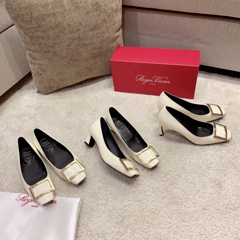 Roger Vivier flat shoes